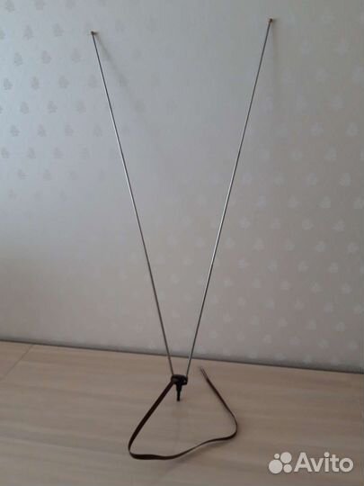 Антенна комнатная телескопическая