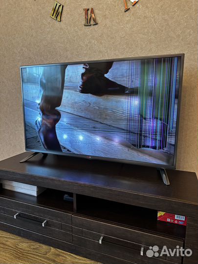 Продам телевизор