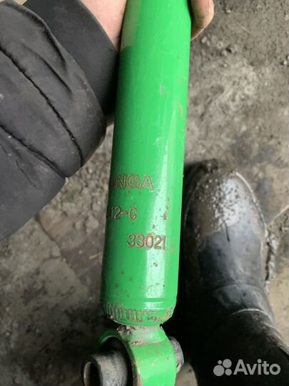 Задний амортизатор mazda 3 bk