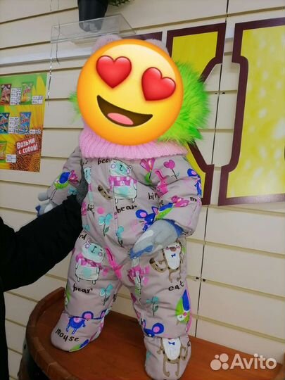 Зимний комбинезон для девочки