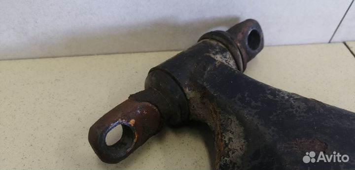 Рычаг передний правый Santa Fe (SM) / Santa Fe Cla