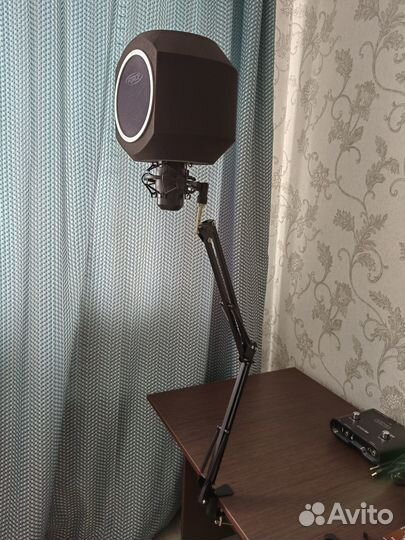 Микрофон Alctron + Поп фильтр, экран + Пантограф