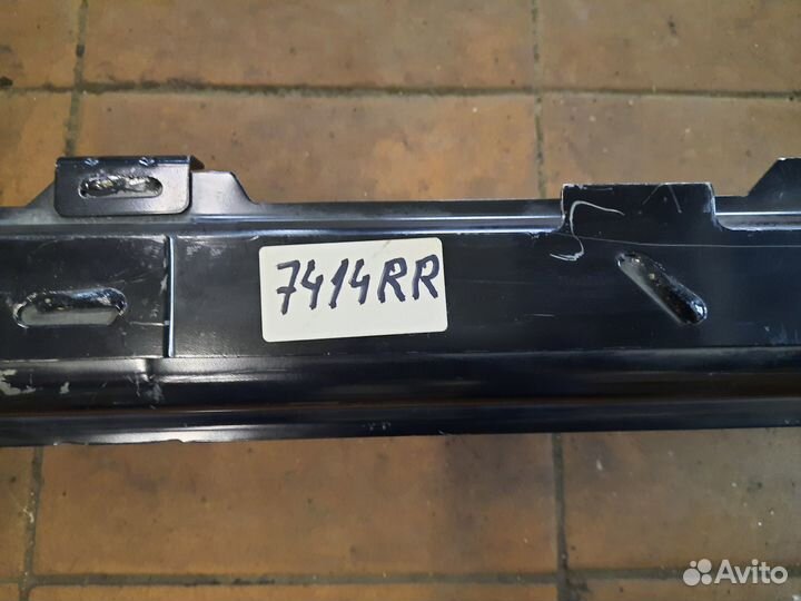 Усилитель переднего бампера Ситроен С3