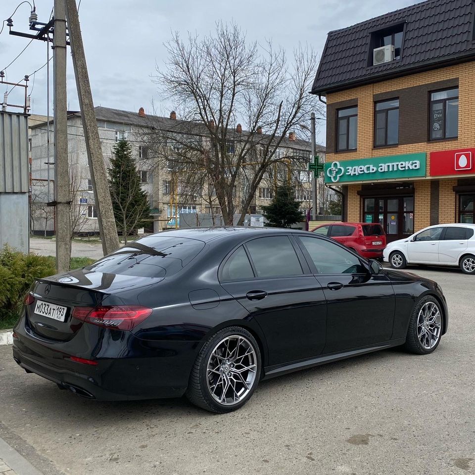 Mercedes-Benz E-класс: фото владельца