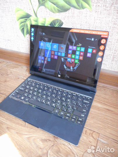 Планшет Модель Lenovo yoga Tablet 2 – 1051 L