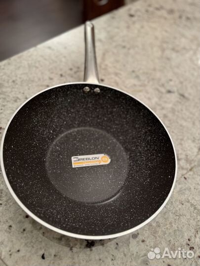 Сковорода вок