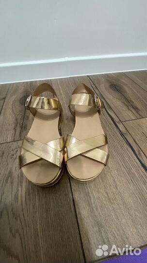 Босоножки zara 38 золотые