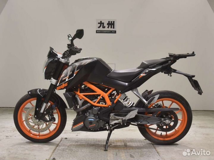 KTM-250 Duke