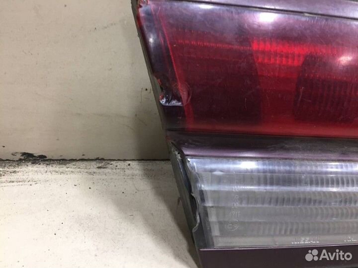 Фонарь задний Nissan Maxima