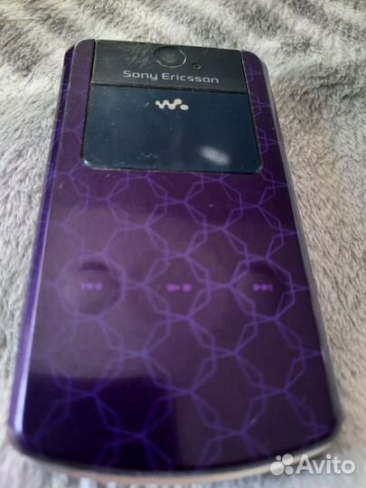 Sony Ericsson W508