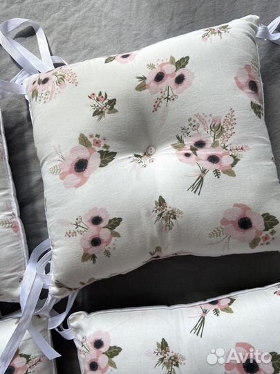 Бортики в детскую кроватку