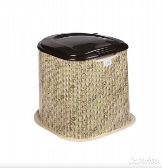 Унитаз для дачи из прочного пластика 