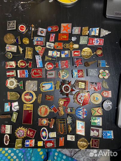 Значки и медали СССР