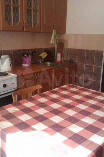 3-к. квартира, 60 м², 3/5 эт.