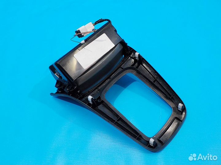 Пепельница передняя toyota Avensis (T250) 2003-2008