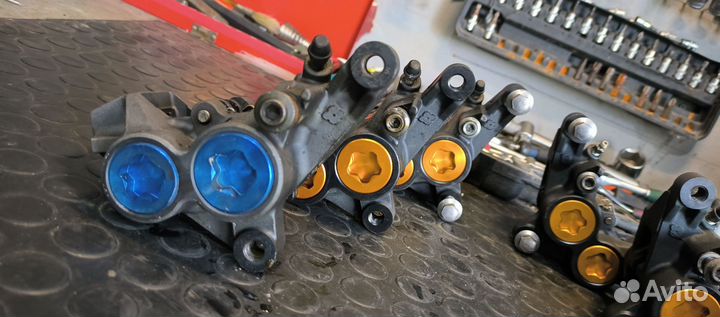 Yamaha fz6 fz1 R6 fzs1000 tmax 500 530 суппорта