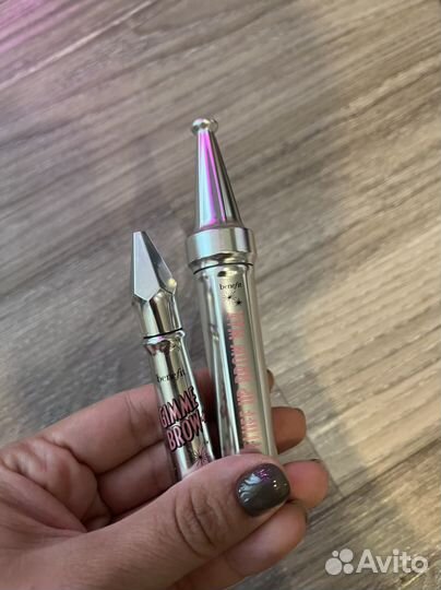 Тушь для бровей benefit