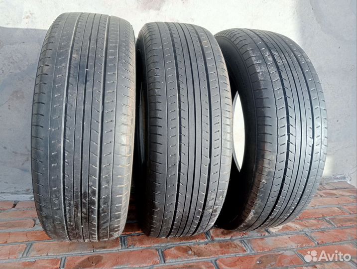 Yokohama A348R 215/60 R16