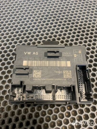 Блок комфорта передний Porshe Panamera 970 рест