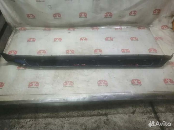 Накладка подножки левая Ford Explorer UN150