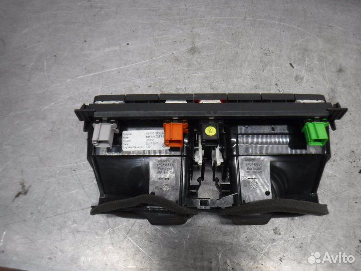 Дефлектор приборной панели Volkswagen Polo CFN