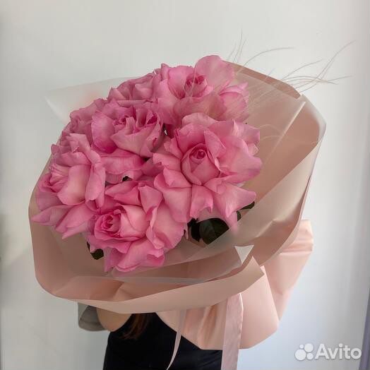 Французская роза в стильном оформлении