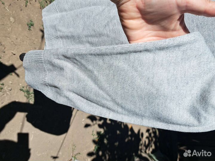 Тонкий свитер