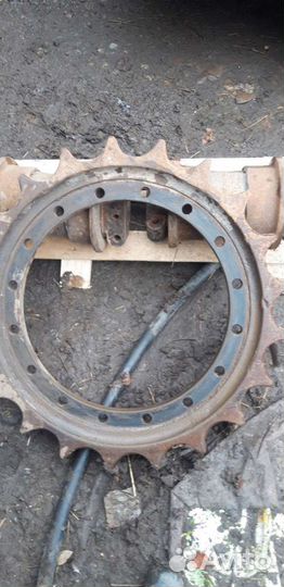 Запчасти на экскаватор вольво ес290вlc