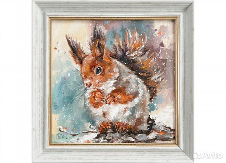 Картина маслом с белочкой в рамке