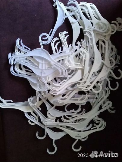 Вешалки плечики детские