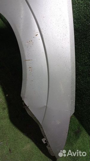 Крыло переднее правое Ford Focus Split Port MK1