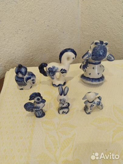 Статуэтки Гжель