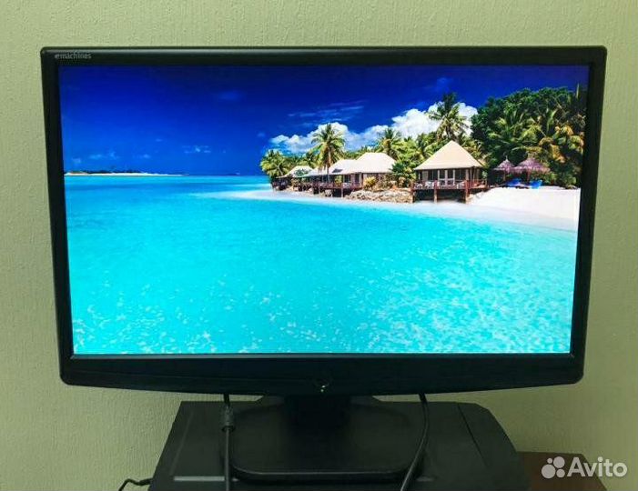 Монитор Acer emachines 19''