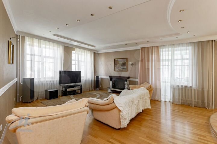 3-к. квартира, 146,2 м², 7/11 эт.