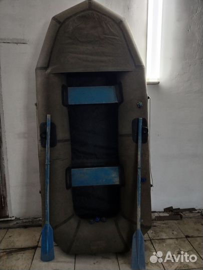 Лодка резиновая