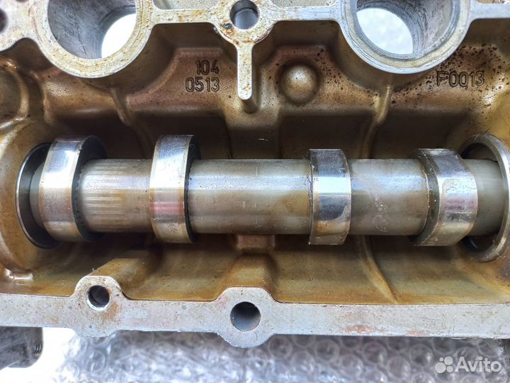 Постель с распредвалами 03C103475CD caxa 1.4 tsi