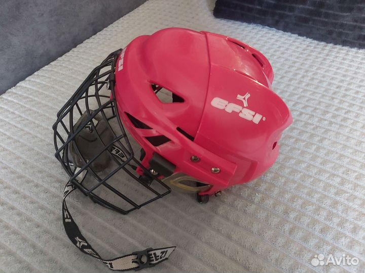 Шлем хоккейный детский размер м