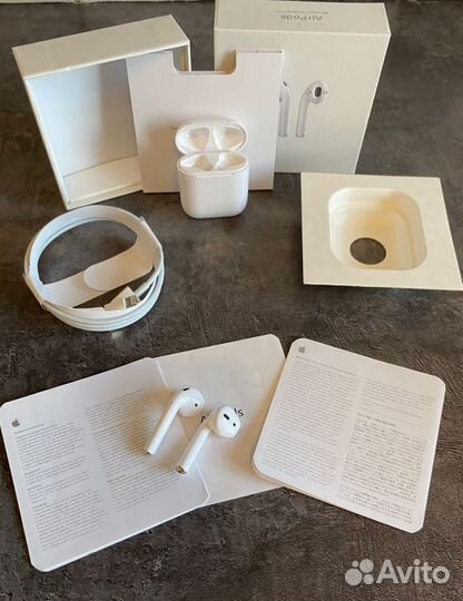 Беспроводные наушники apple airpods 2