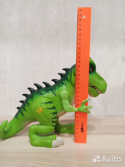Динозавры игрушки