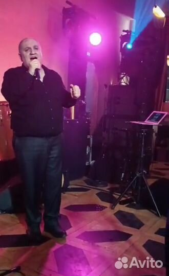 Музыкант, певец. Армянские Русские Грузинские