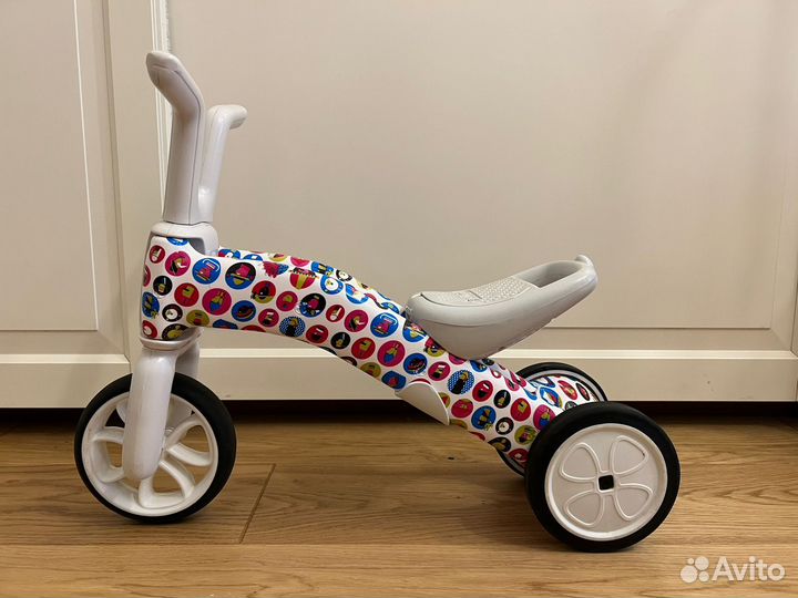 Беговел chillafish Bunzi