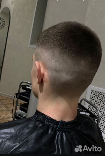 Парикмахеры и барберы