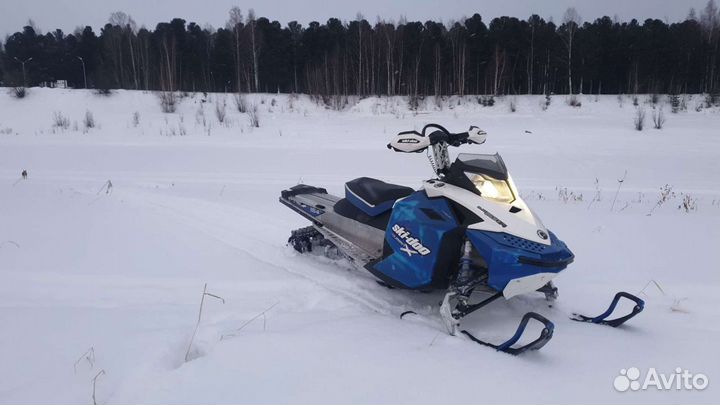 Снегоход brp ski doo summit 800