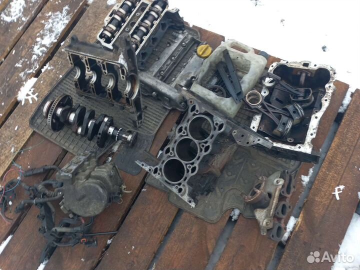 Opel 1,0 12V гбц форсунки блок цилиндров без РФ