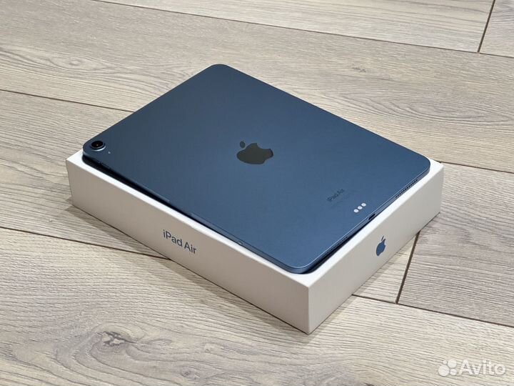 Apple iPad Air 5-ого поколения (2022, M1) Blue