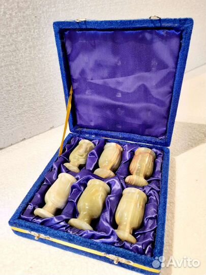 Рюмки зеленый оникс не керамика