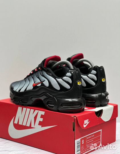 Кроссовки мужские Nike Air Max Tn Plus