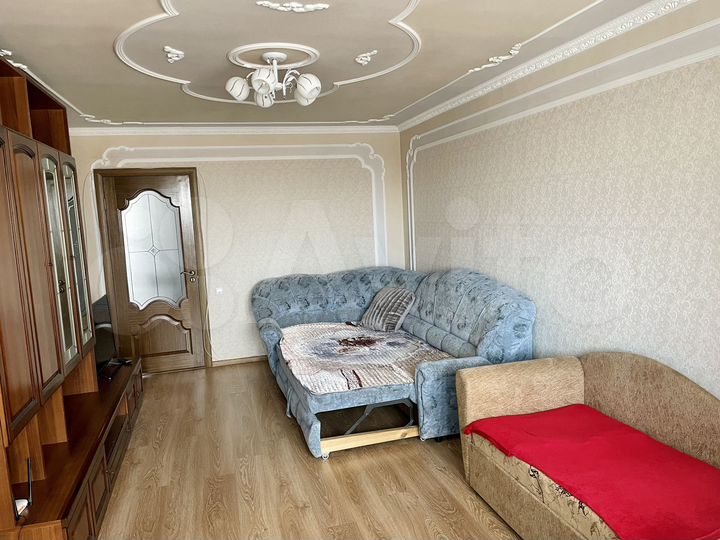 2-к. квартира, 70 м², 6/15 эт.