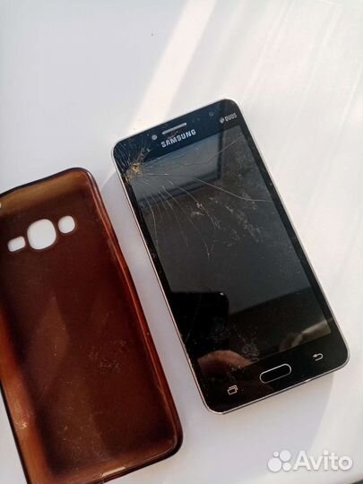 Телефон Samsung galaxy j2 prime