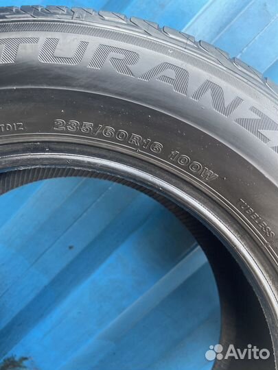 Bridgestone Turanza T001 235/60 R16